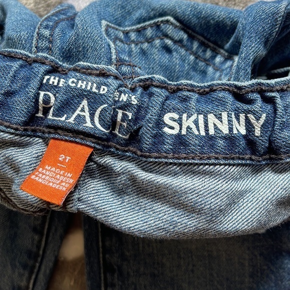 The Children Place Blue Jeans. Toddlers size 2T - Picture 6 of 7